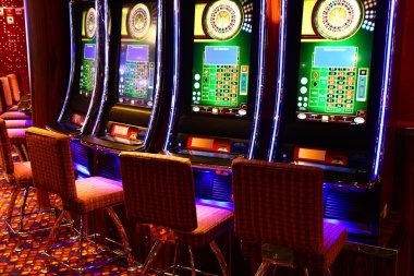 istana8899 app menu showing Mahjong Ways 2, live dealer, and sportsbook options