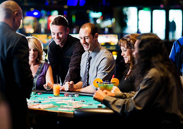 istana8899 mobile app showing live roulette table interface with betting buttons and dealer feed
